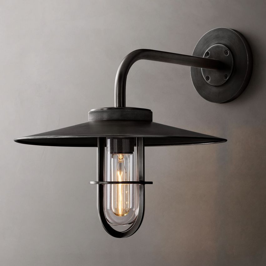 Utilitaire Barn Outdoor Sconce